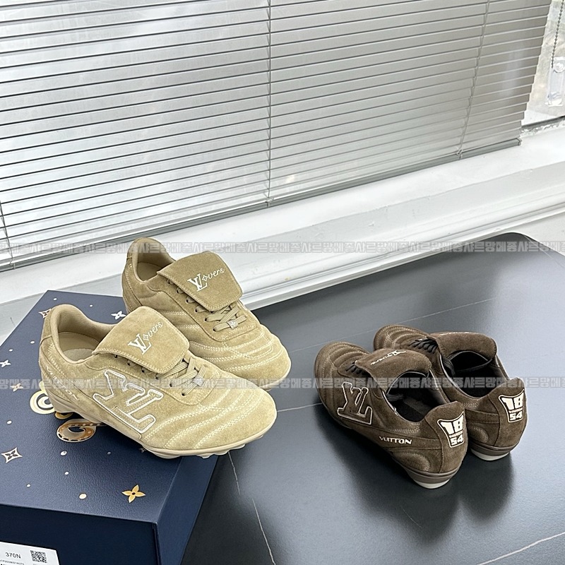 루이비통풋프린트사커  20260428,112845,003.jpg