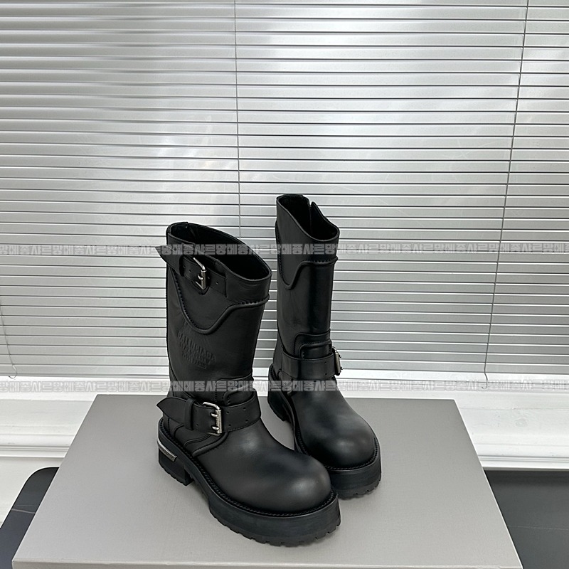 발렌시아가벤놈브츠  20260430,095746,008.jpg