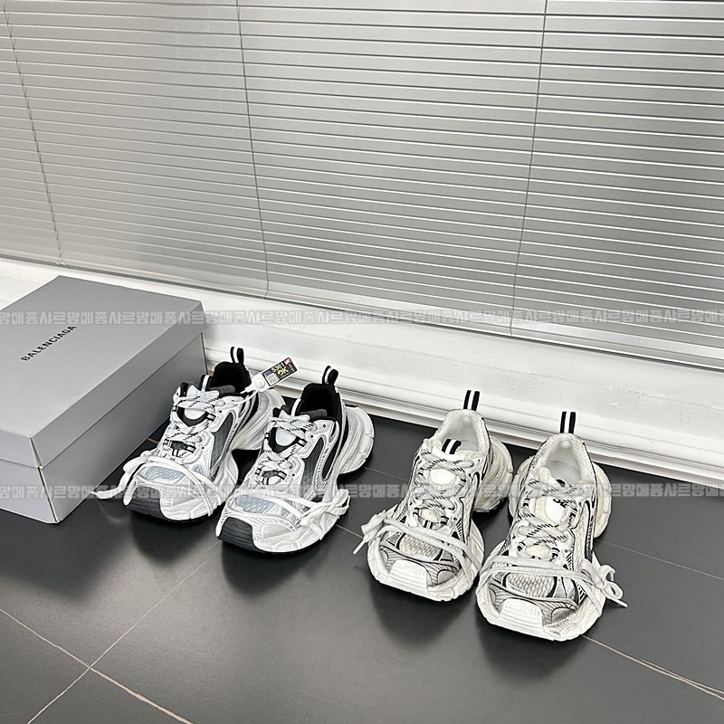 발렌시아가3XL스니커즈  20260430,103901,001.jpg