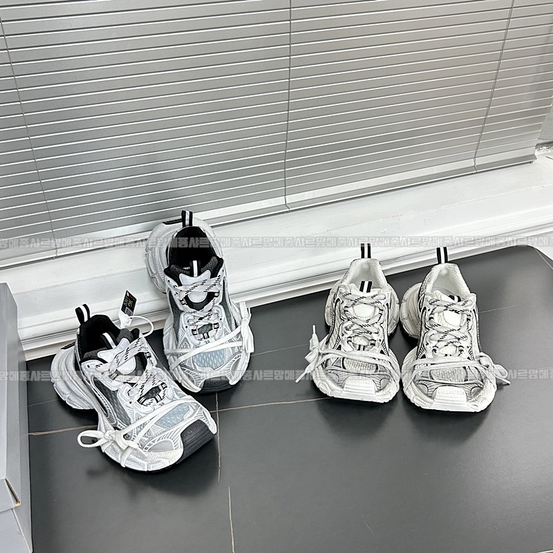 발렌시아가3XL스니커즈  20260430,103901,003.jpg