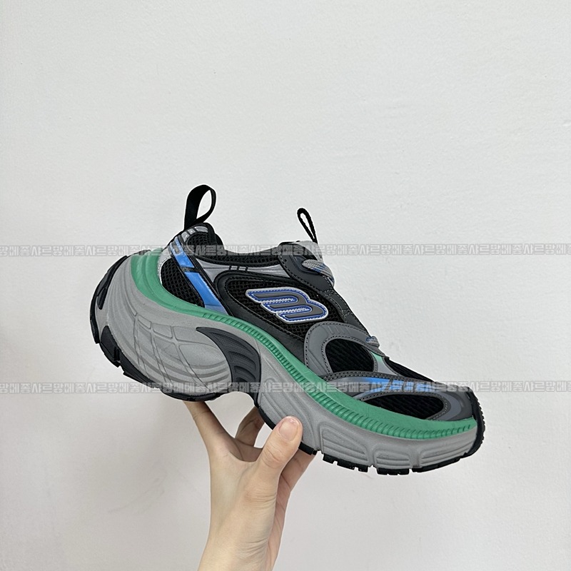 발렌시아가6XL스니커즈  20260430,110500,006.jpg