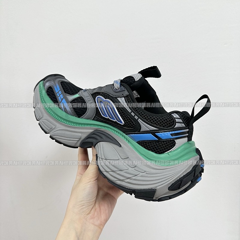 발렌시아가6XL스니커즈  20260430,110501,010.jpg