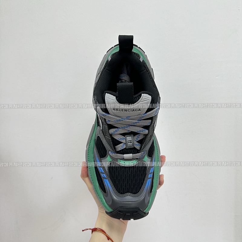 발렌시아가6XL스니커즈  20260430,110501,009.jpg