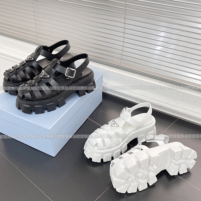 프라다모놀리스러버샌들 20260430,145039,004.jpg