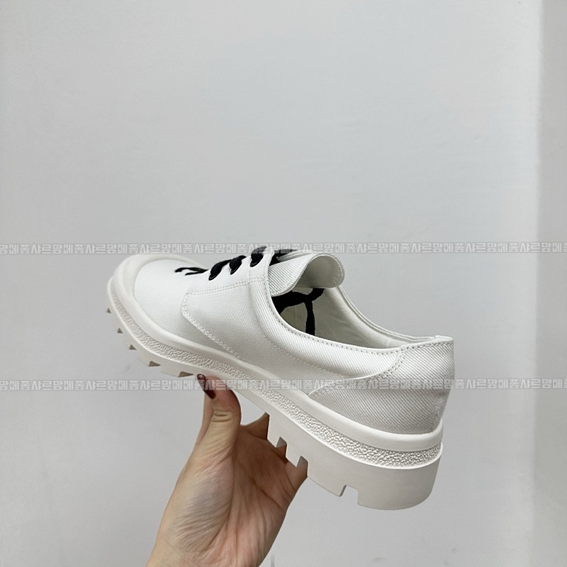 샤넬CC로고캔버스스니커즈  20260501 152456 002.jpg