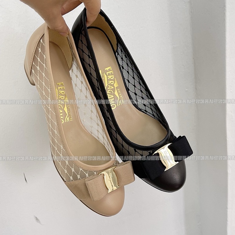 페라가모바라메쉬펌프스 20260502 162134 006.jpg