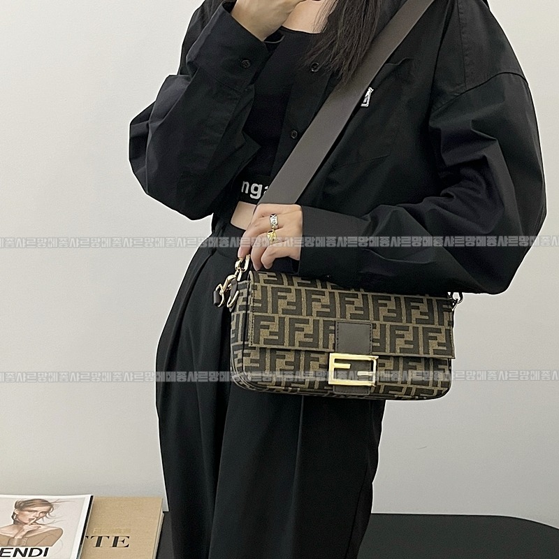 펜디바게트백20260505 111632 009.jpg