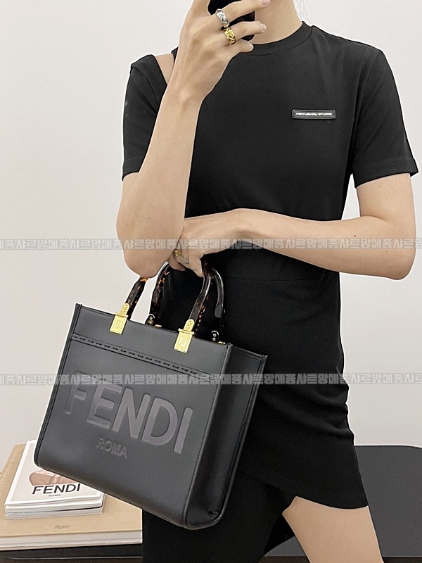 펜디선샤인쇼퍼백스몰  20260505 143618 022.jpg