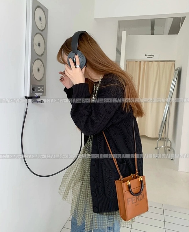 펜디미니선샤인쇼퍼  20260505 145014 035.jpg