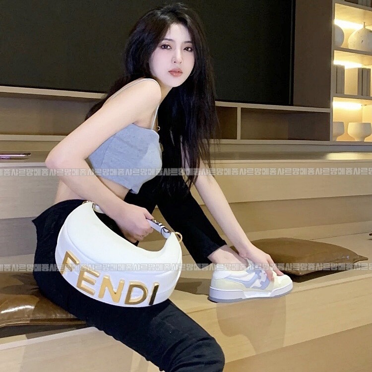 펜디그라피스몰호보백20260506 101732 009.jpg