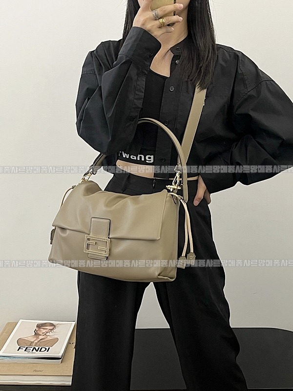펜디맘마바게트백라지  20260506 161043 023.jpg