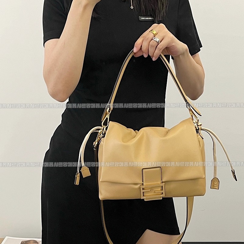 펜디맘마백미디움  20260506 165310 030.jpg