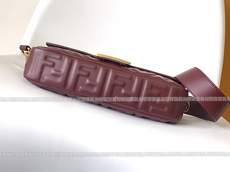 펜디바게트미디움백  20260508 121146 004.jpg