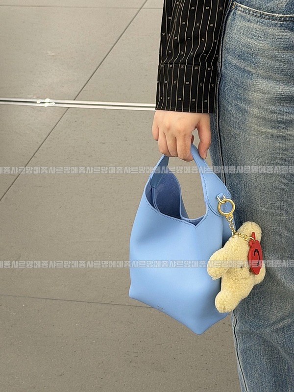 셀린느스몰호보백 20260509 172748 016.jpg
