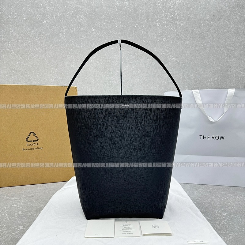 더로우N S파크토트백  20260513 122253 001.jpg