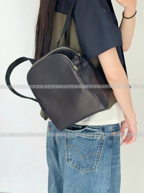 더로우하퍼백팩 20260513 160529 010.jpg