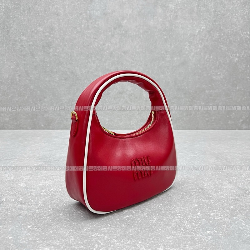 미우미우원더가죽백  20260519 145002 011.jpg