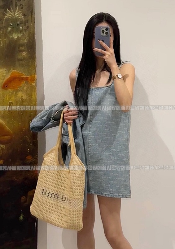 미우미우아이비라피아효과리넨백  20260520 123214 019.jpg