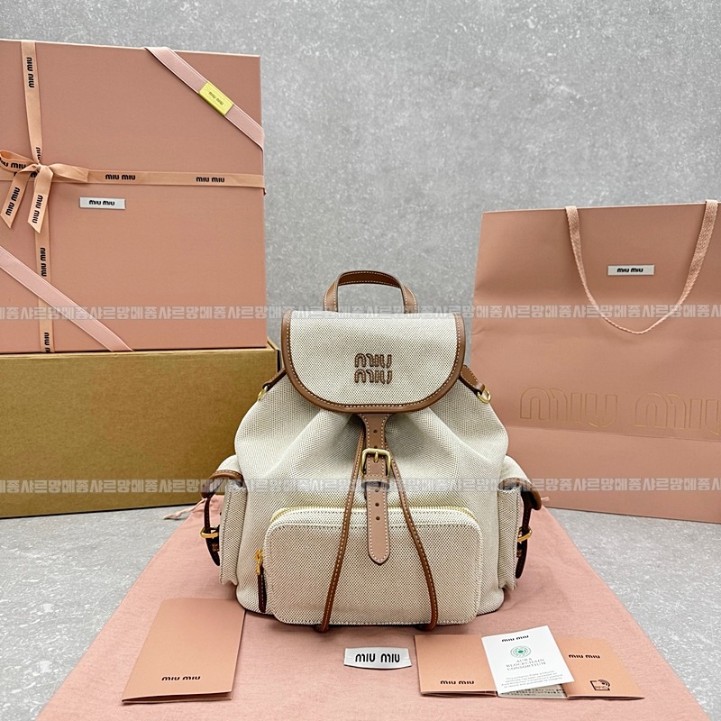 미우미우가죽백팩  20260528 163453 064.jpg