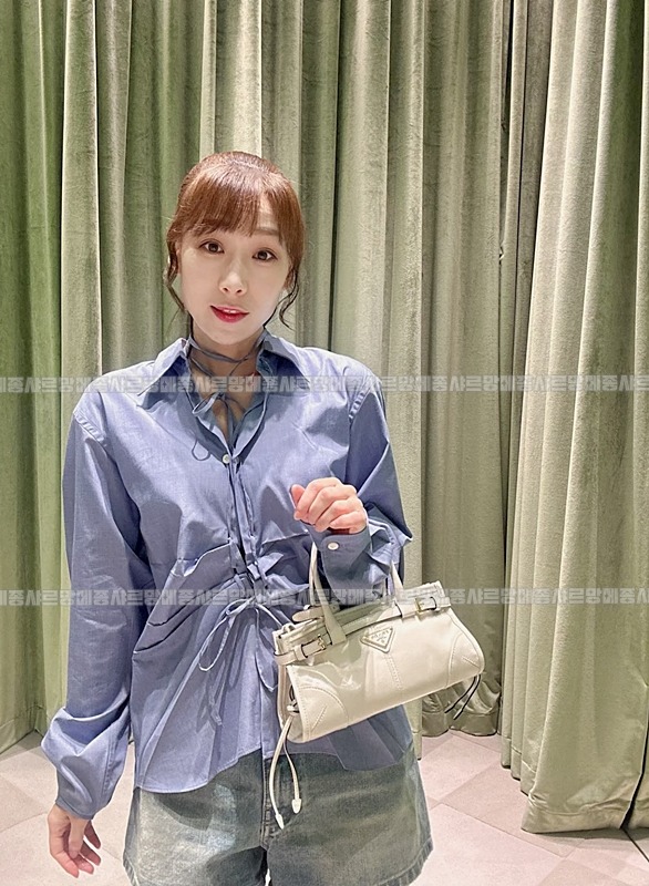 프라다보니미니가죽핸드백  20260530 143738 012.jpg