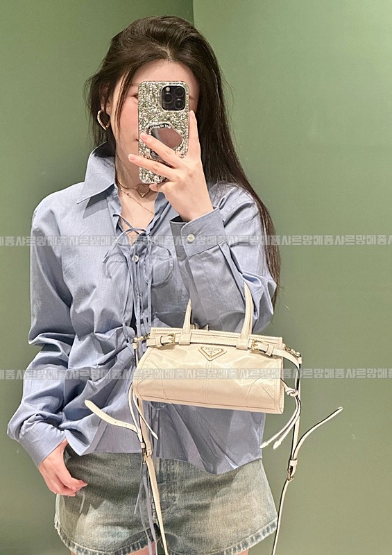 프라다보니미니가죽핸드백  20260530 143737 011.jpg