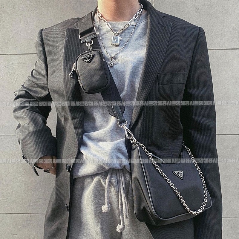 프라다리에디션2005리나일론백  20260531 140753 014.jpg