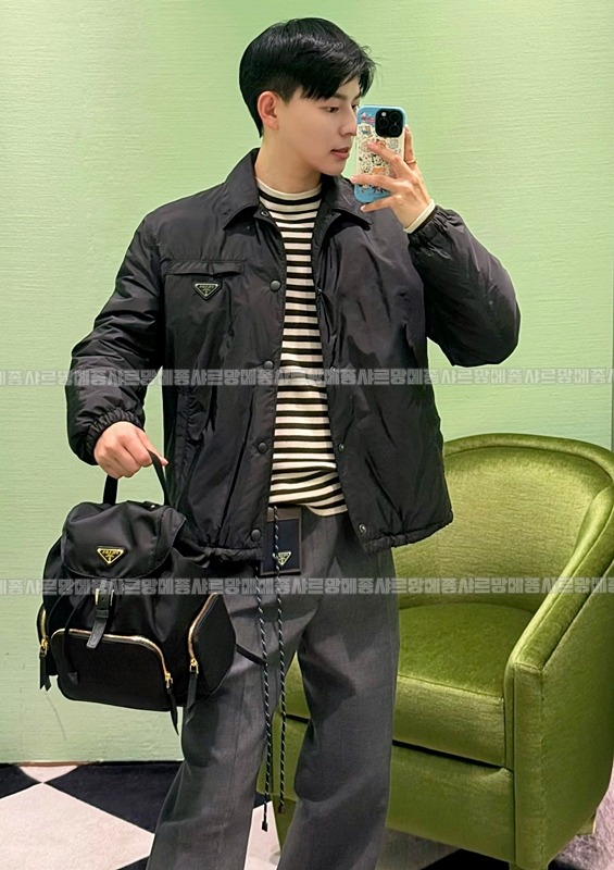 프라다스몰리나일론백팩  20260531 160950 011.jpg
