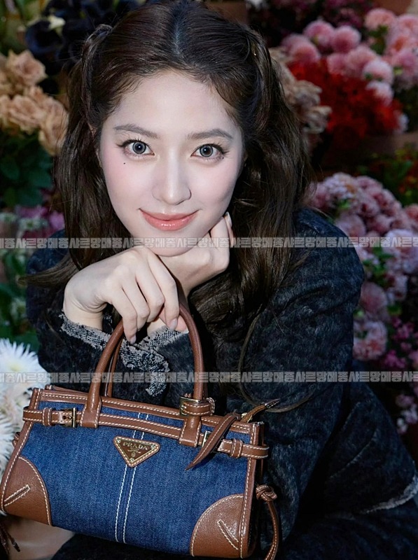 프라다보니가죽핸드백  20260601 105345 030.jpg