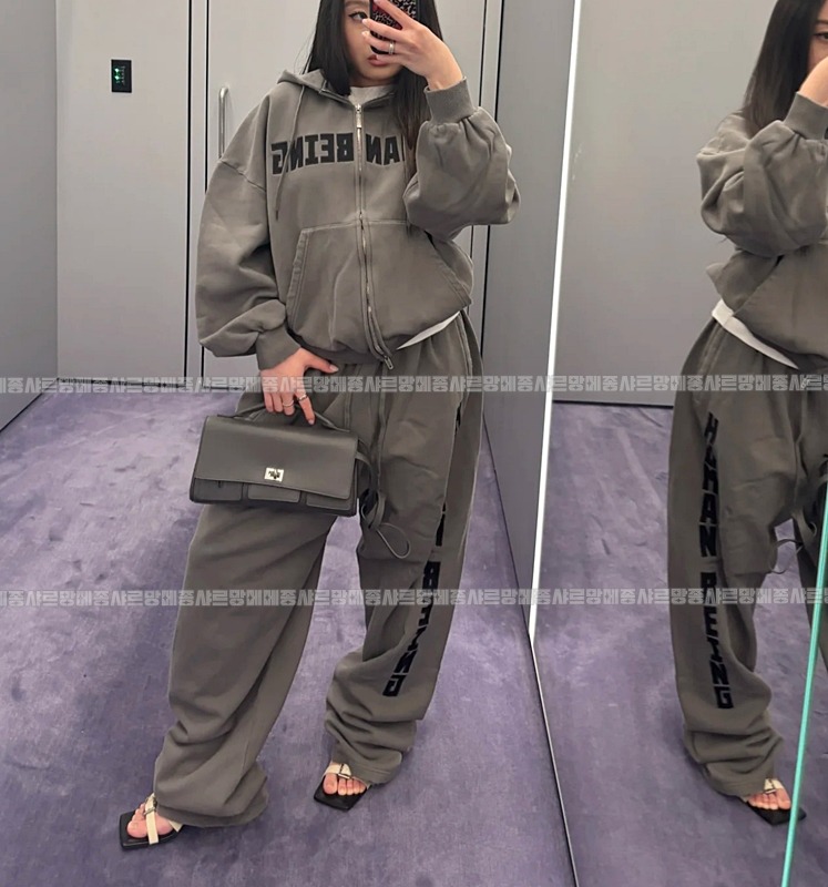발렌시아가벨에어스몰클러치온스트랩백  20260603 143456 042.jpg