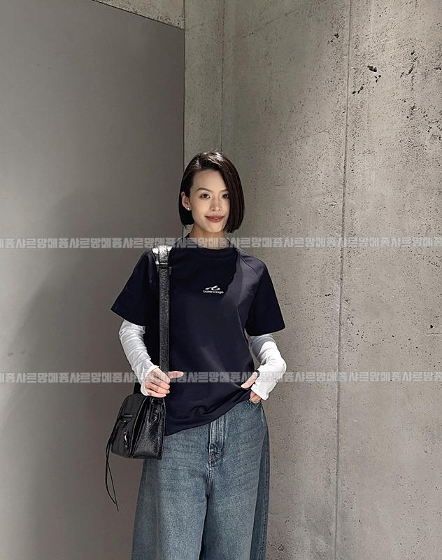 발렌시아가르카골플랩백  20260605 111645 011.jpg