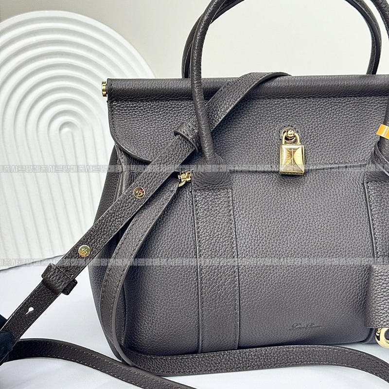 로로피아나룸백  20260611 163352 114.jpg