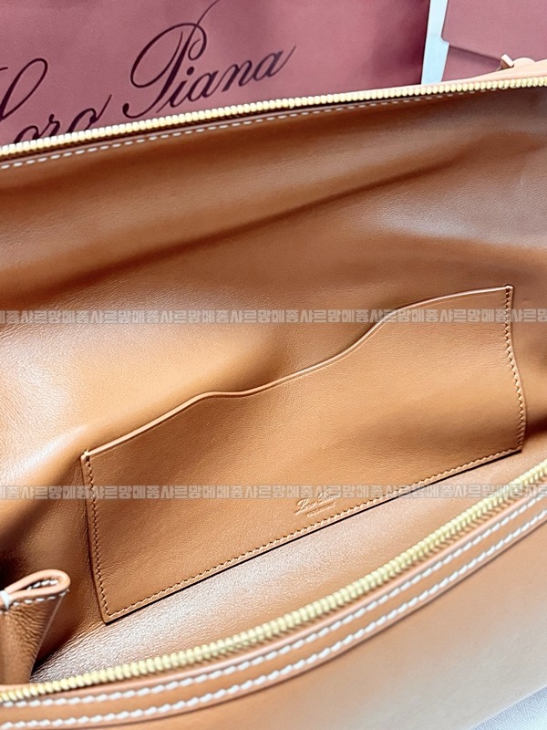 로로피아나엑스트라소프티백L33  20260618 103801 028.jpg