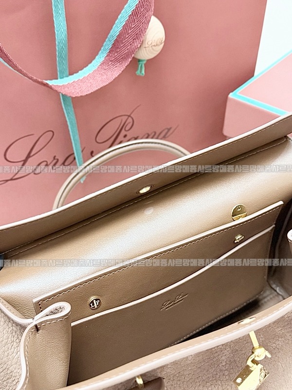 로로피아나룸백L25  20260619 144351 006.jpg