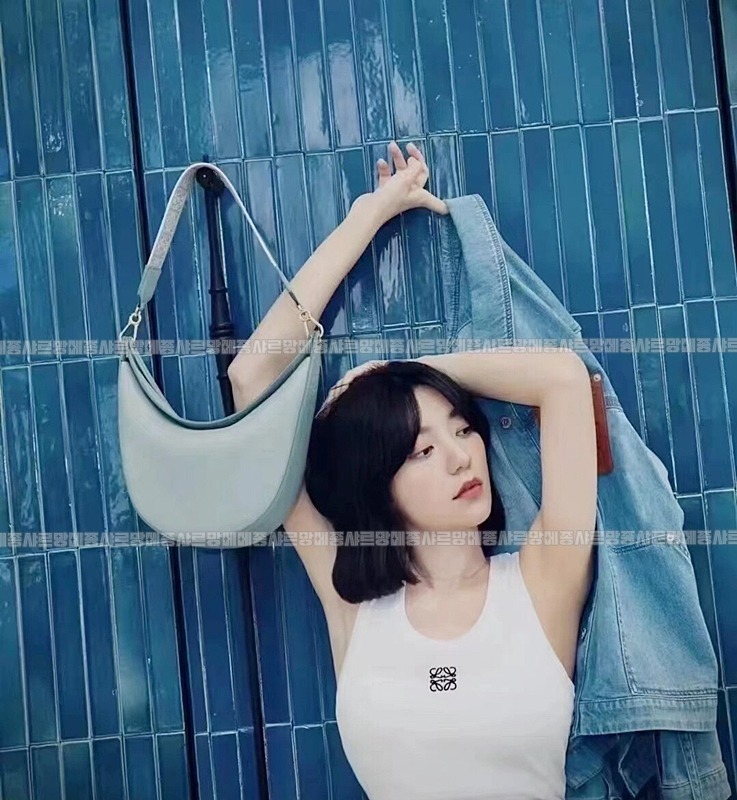 로에베루나백20260621 125320 010.jpg