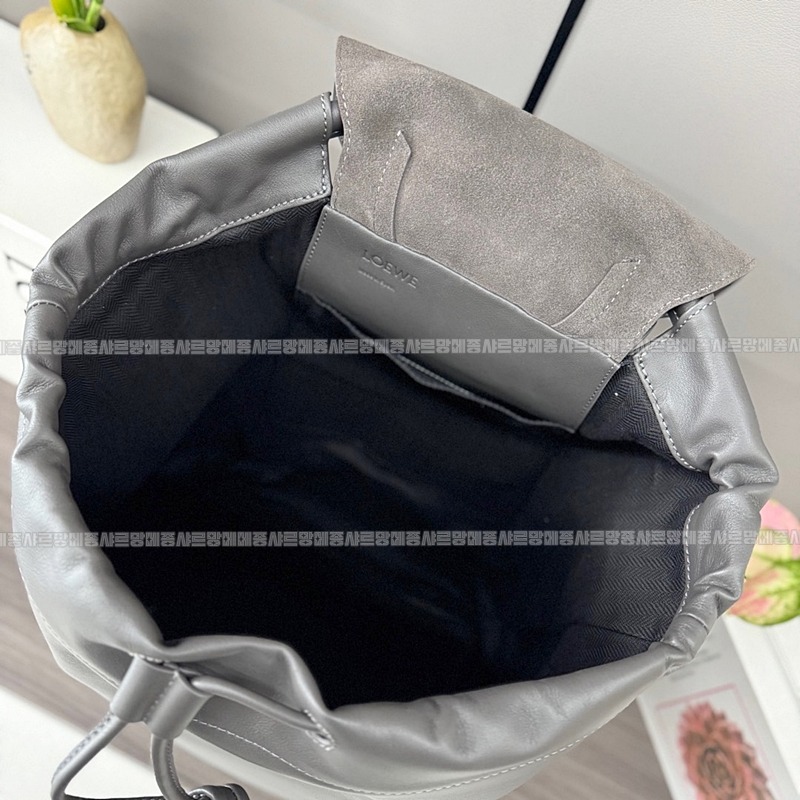 로에베플라멩코백팩  20260626 102708 046.jpg
