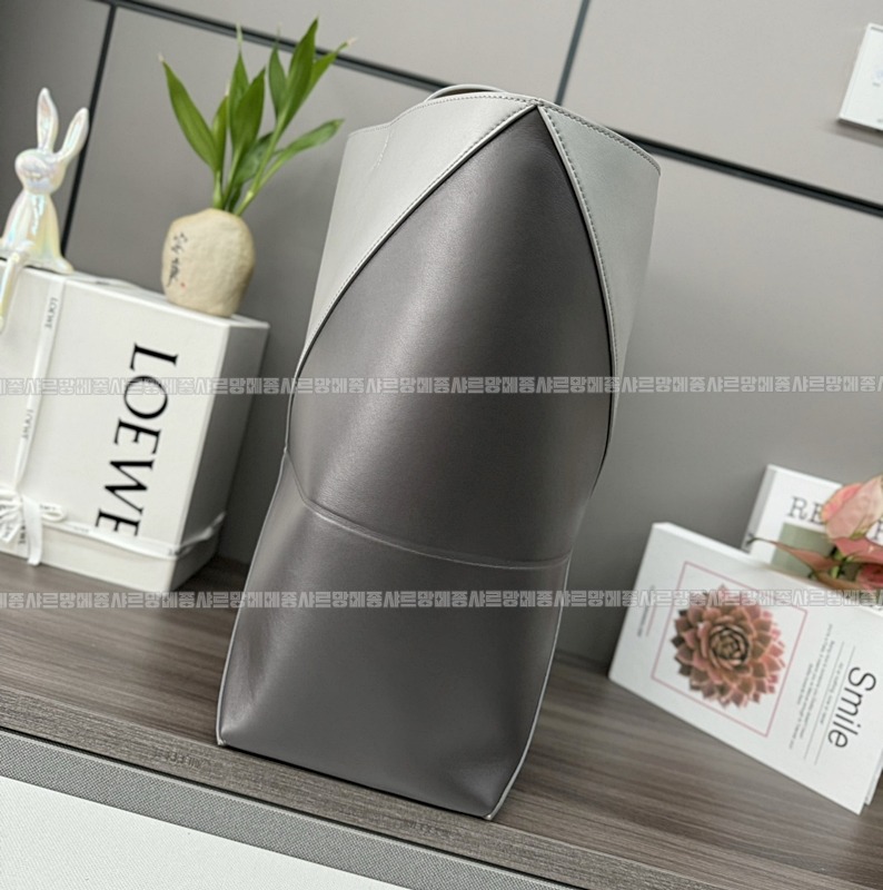 로에베퍼즐폴드토트백  20260627 145444 039.jpg