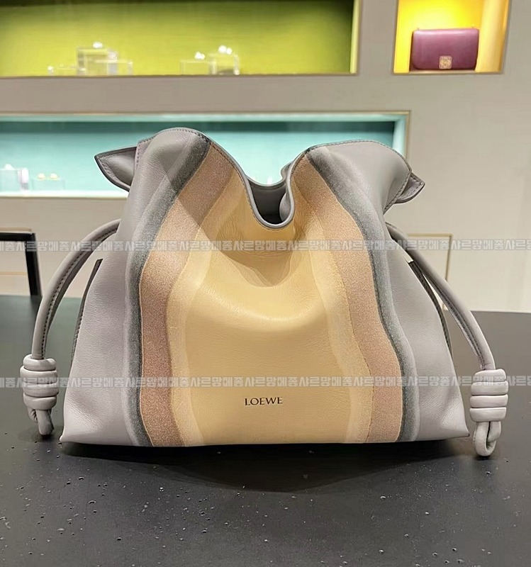 로에베프라멩코클러치  20260628 174133 007.jpg