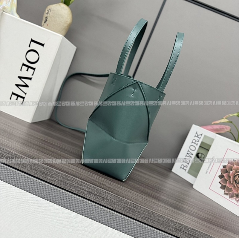 로에베퍼즐폴드토트백미니  20260629 100711 048.jpg
