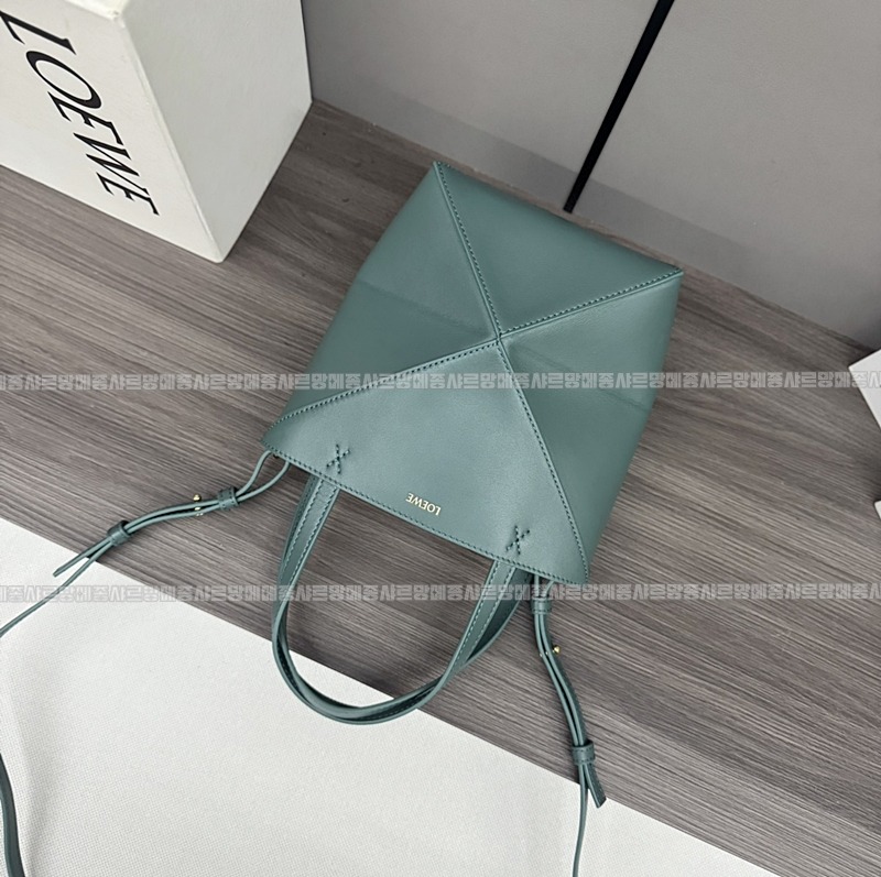 로에베퍼즐폴드토트백미니  20260629 100712 054.jpg