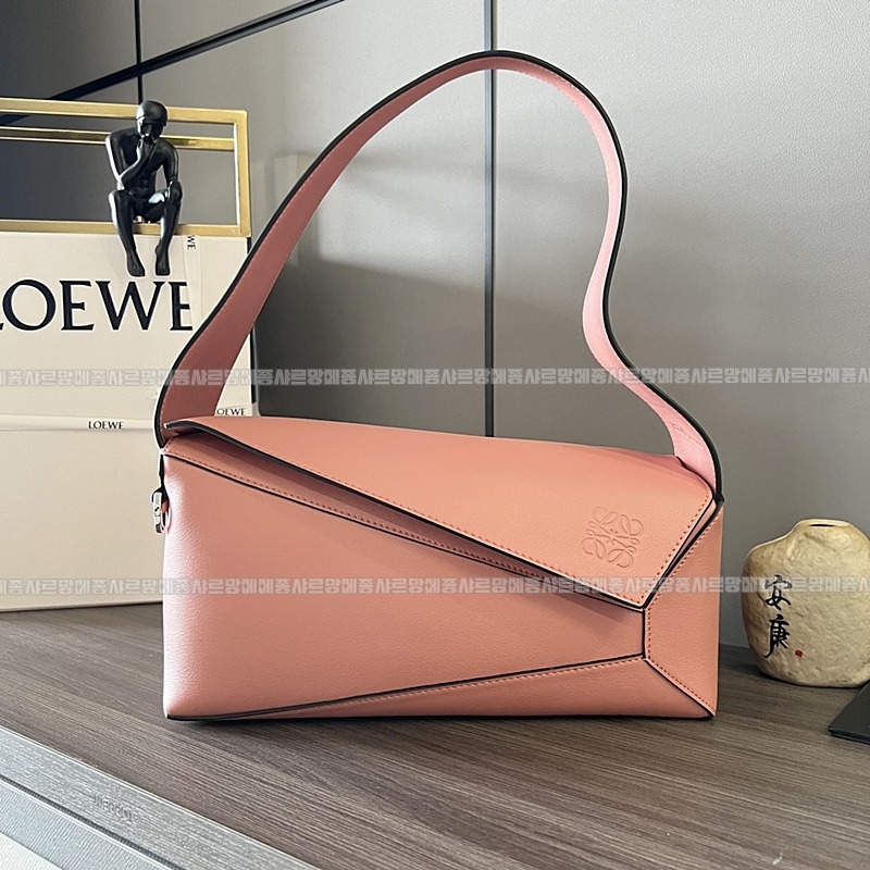 로에베퍼즐호보백  20260705 130228 128.jpg