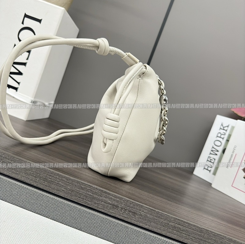 로에베플라멩코펄스백미니  20260706 162650 002.jpg