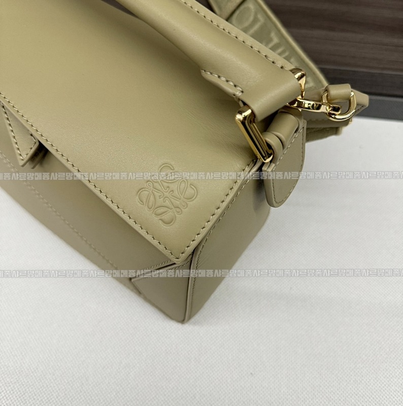 로에베퍼즐백스몰  20260708 165147 026.jpg