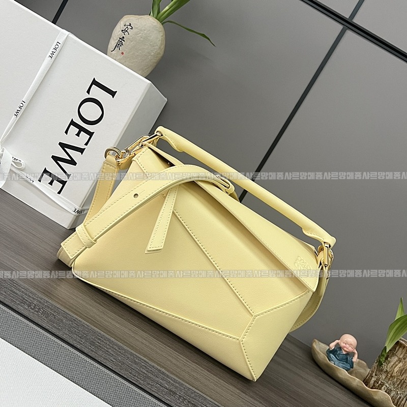 로에베스몰다이아몬드퍼즐엣지백  20260711 161118 087.jpg