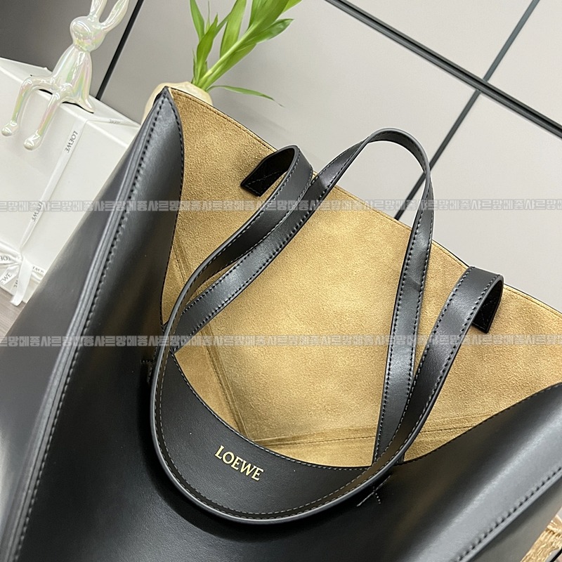 로에베퍼즐폴드토트백  20260714 153111 007.jpg