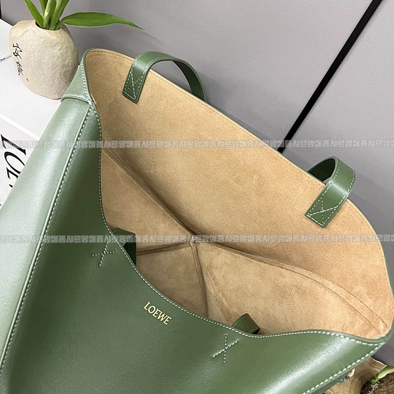 로에베퍼즐폴드토트백  20260714 153123 038.jpg