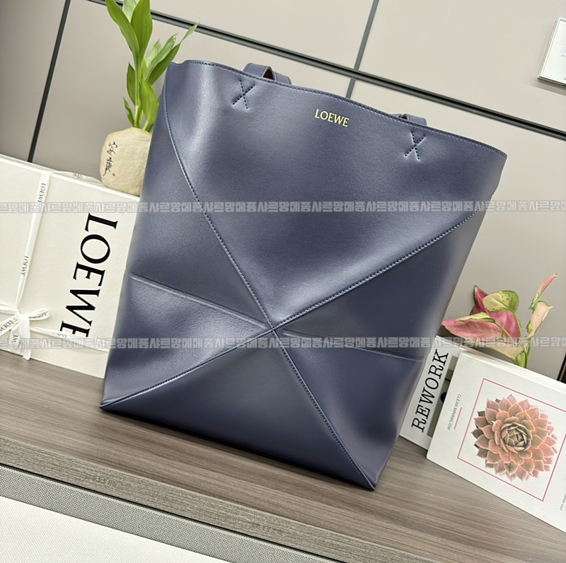 로에베퍼즐폴드토트백  20260714 153128 064.jpg