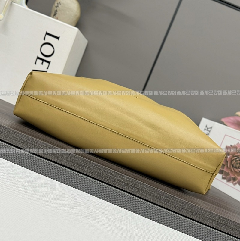 로에베플라멩코펄스백라지  20260715 123553 015.jpg