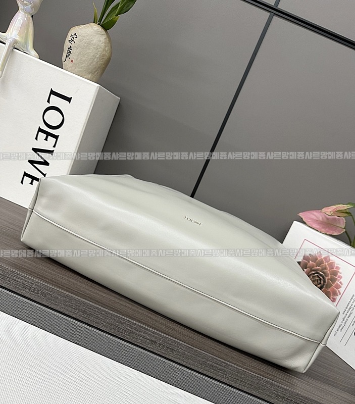 로에베플라멩코펄스백라지  20260715 123558 048.jpg