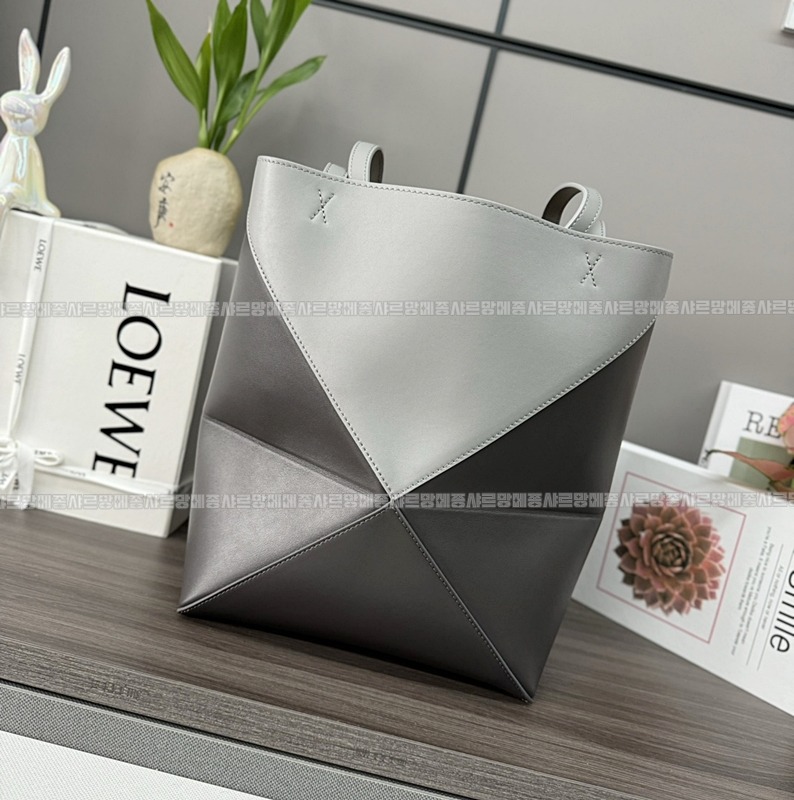 로에베퍼즐폴드토트백  20260715 131734 044.jpg