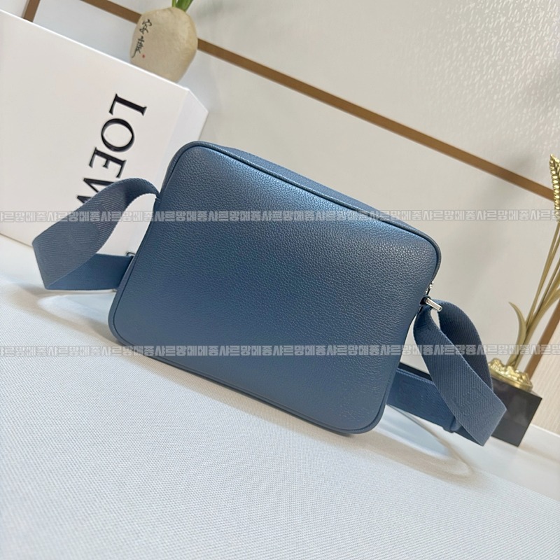 로에베페블메신저백미디움  20260715 161558 024.jpg